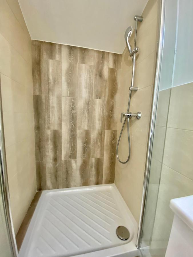 Montee Fleurie Apartment Menton Ngoại thất bức ảnh